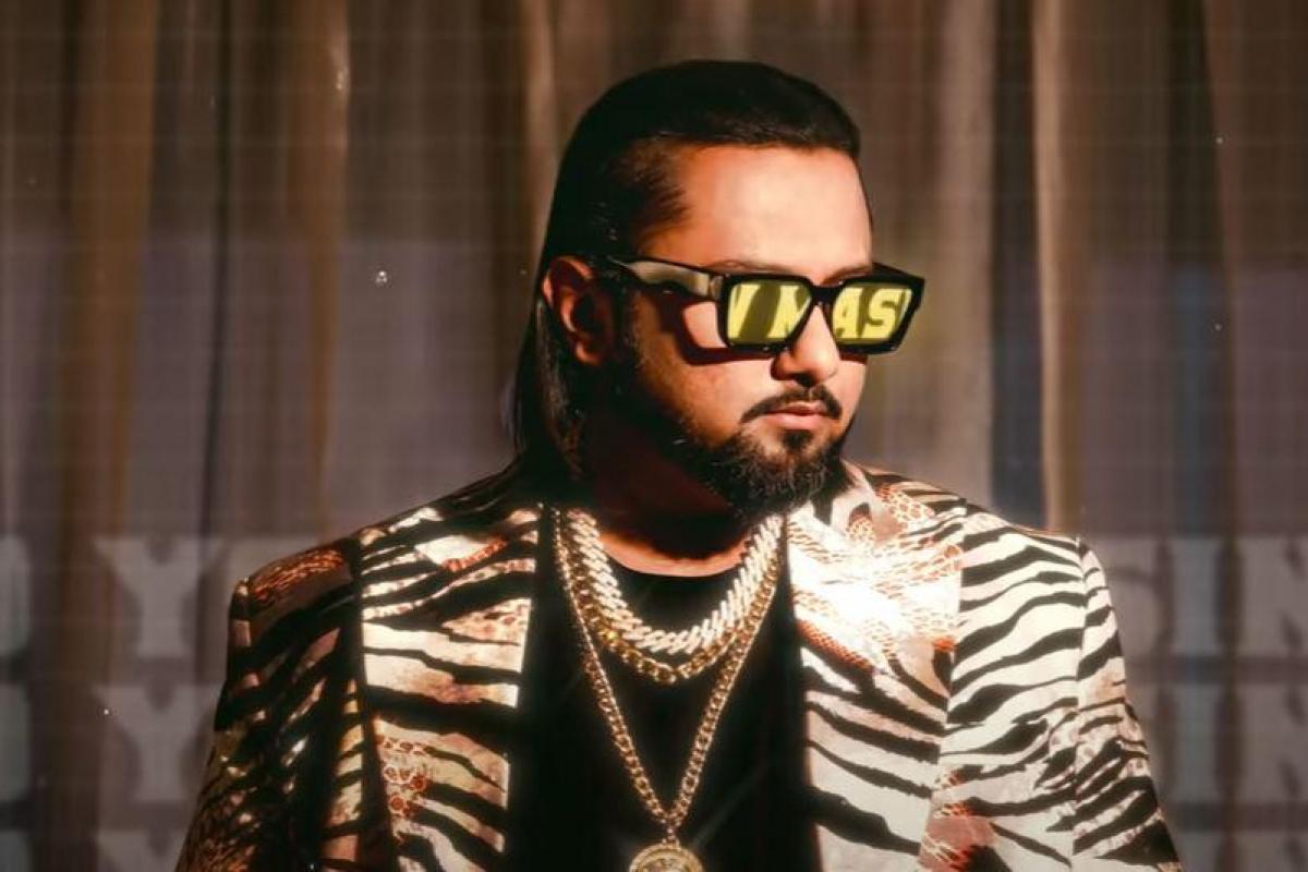 Delhi Court issues notice to Honey Singh in domestic violence complaint filed by his wife